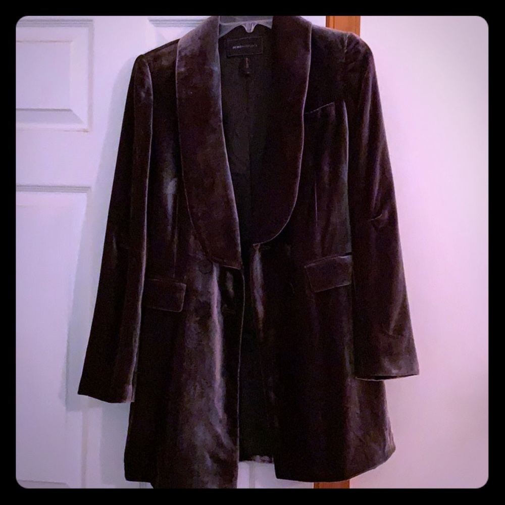 BCBG Max Arria Luxury Velvet Jacket